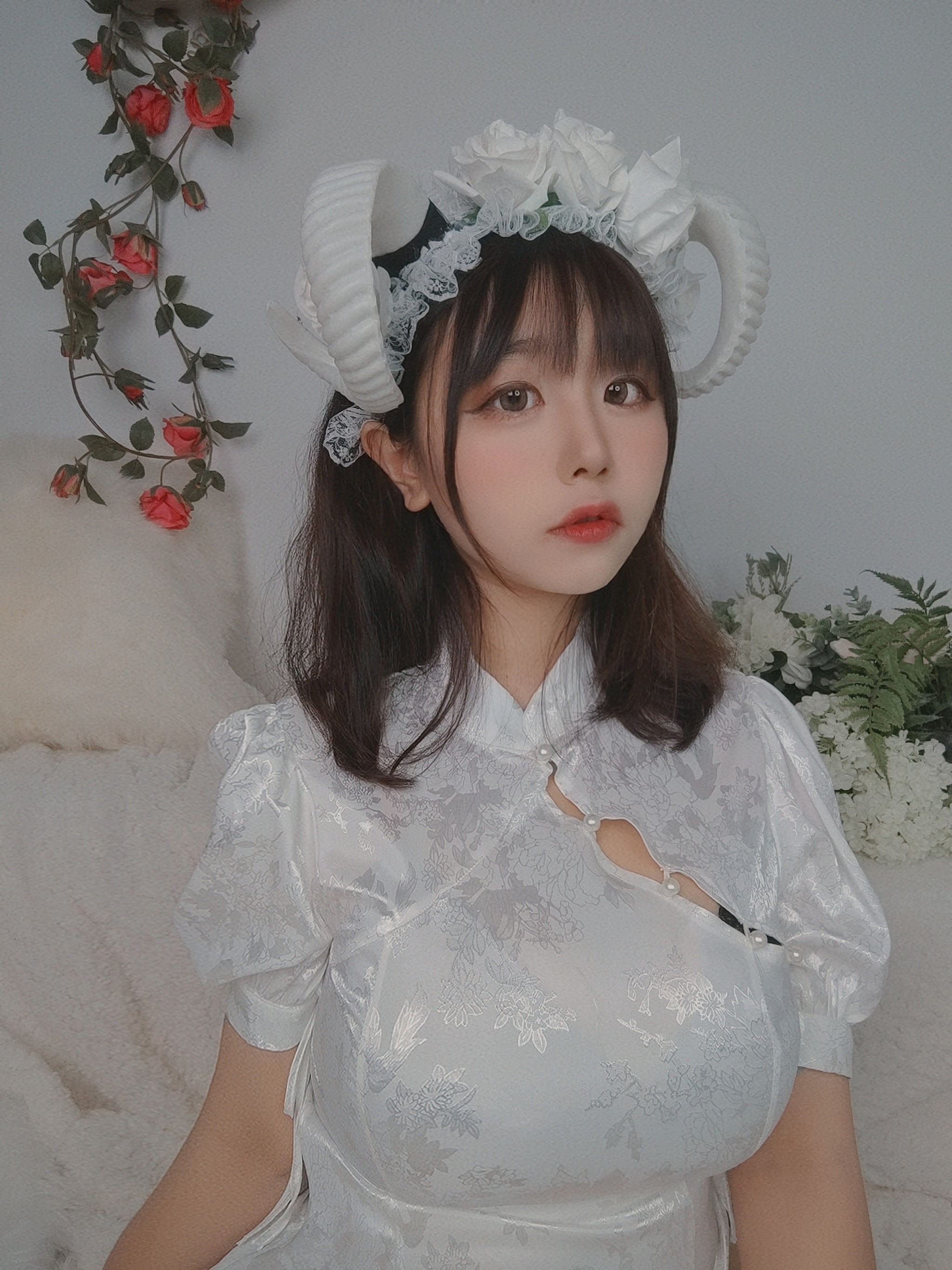 穆零Mu0 - NO.045 羊角旗袍[24P7V]-XikXak